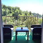 Private Room-2 In Hannana Apartment- 2 Min Walk To Tram 12 Min To Nice Train Station 15 Min To Massena Place